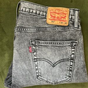 Mens 502 Levi’s jeans in a black wash size 33Wx32L